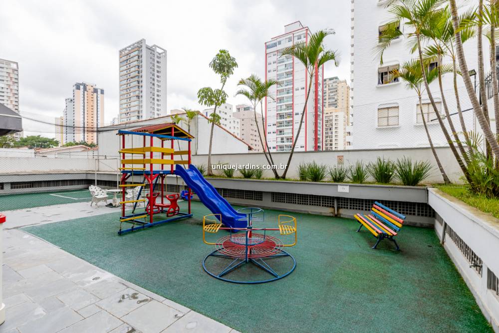 Apartamento à venda na Avenida Doutor Cardoso de MeloVila Olímpia - 999-apartamento-vila-olimpia-sao-paulo-120010-1.jpg