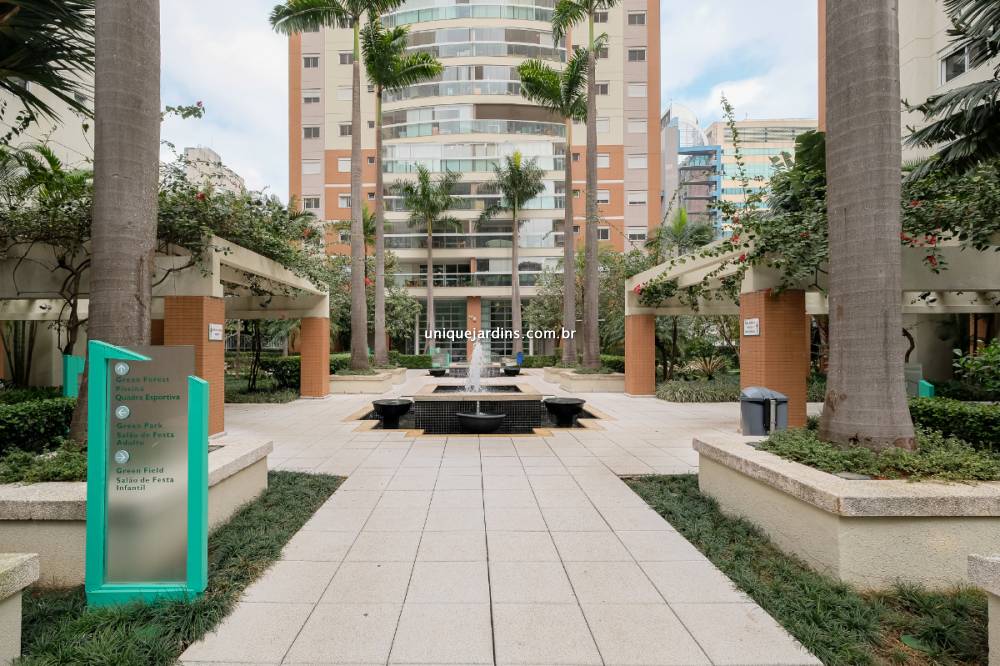 Apartamento à venda na Rua HelenaVila Olímpia - 999-apartamento-vila-olimpia-sao-paulo-141940-2.jpg