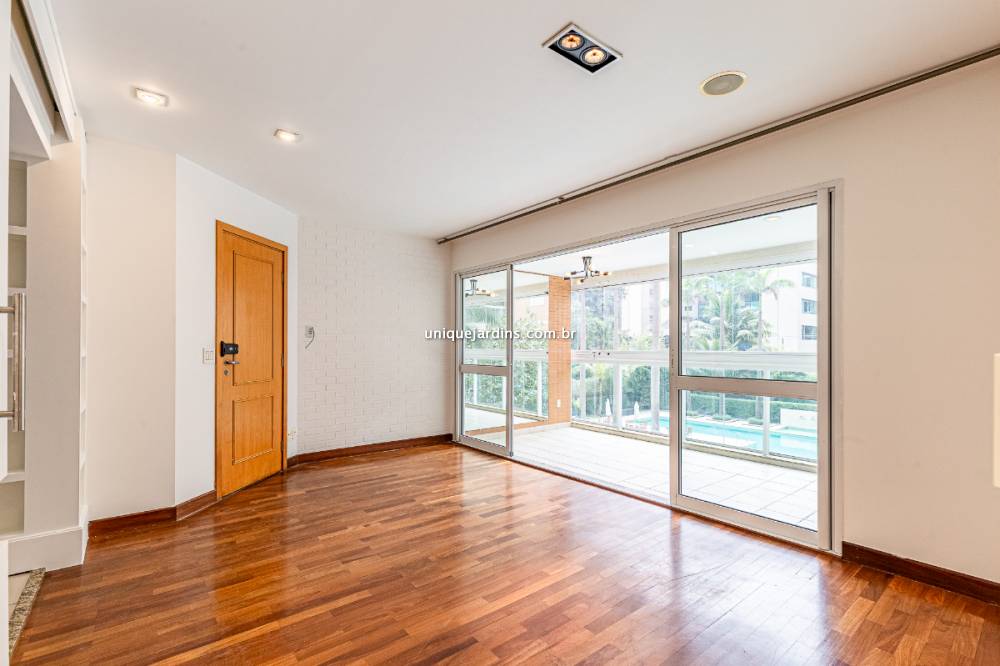 Apartamento à venda na Rua HelenaVila Olímpia - apartamento-vila-olimpia-sao-paulo-141851-0.jpg