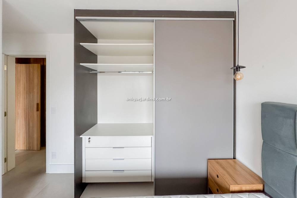 Apartamento à venda na Rua Humberto IVila Mariana - 999-apartamento-vila-mariana-sao-paulo-143412-2.jpg