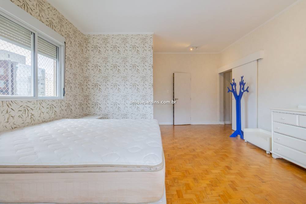 Apartamento à venda na Rua Manuel da NóbregaParaíso - 999-apartamento-paraiso-sao-paulo-150700-0.jpg