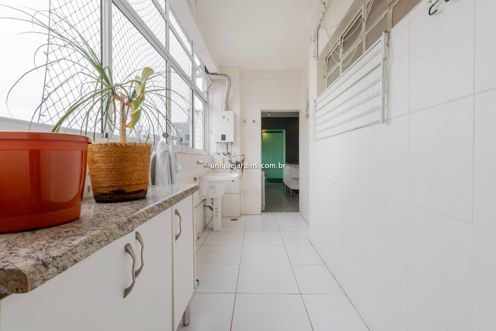 Apartamento à venda na Rua Manuel da NóbregaParaíso - 999-apartamento-paraiso-sao-paulo-150702-7.jpg
