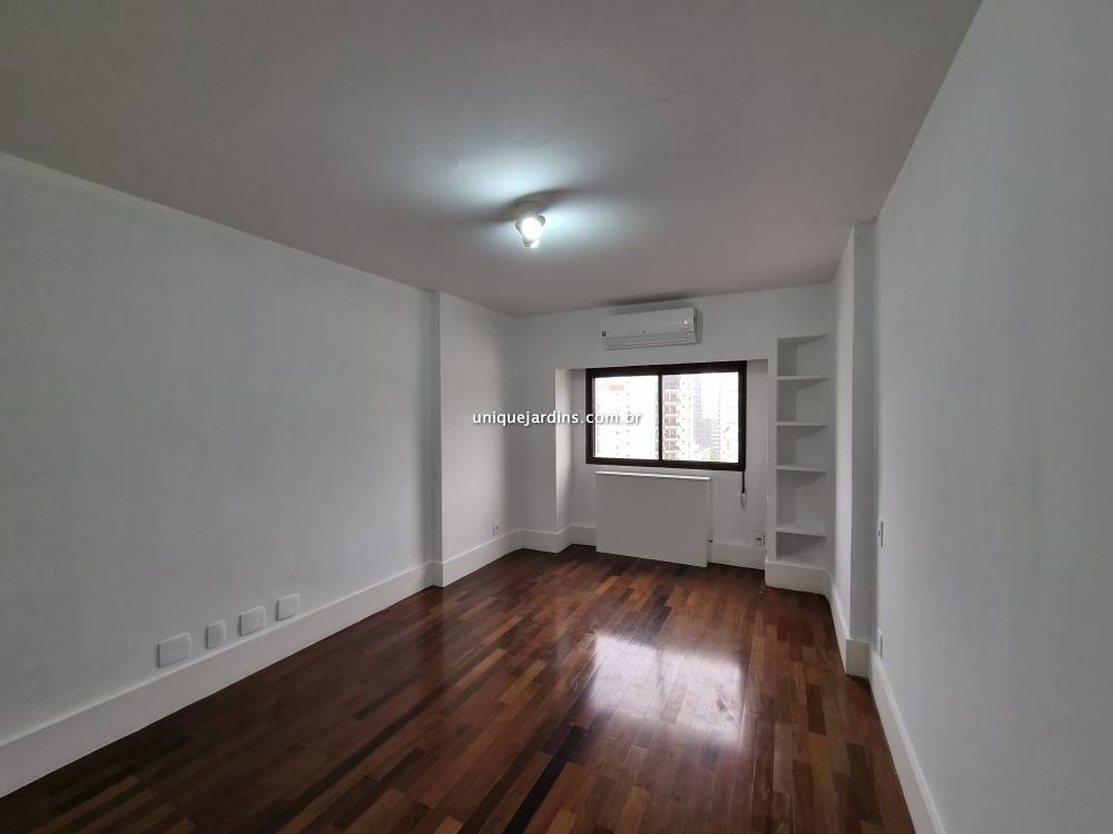 Cobertura Duplex à venda na Rua Haddock LoboJardim América - 999-cobertura-duplex-jardim-america-sao-paulo-165257-17.jpg