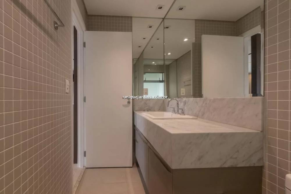Apartamento para alugar na Rua Marcos LopesVila Nova Conceição - 999-apartamento-vila-nova-conceicao-sao-paulo-150856-3.jpg